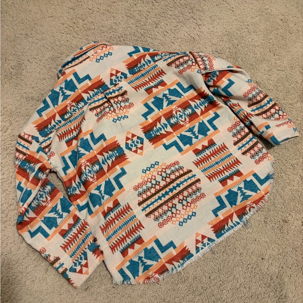 Western Aztec Shacket - Picture 2 of 3